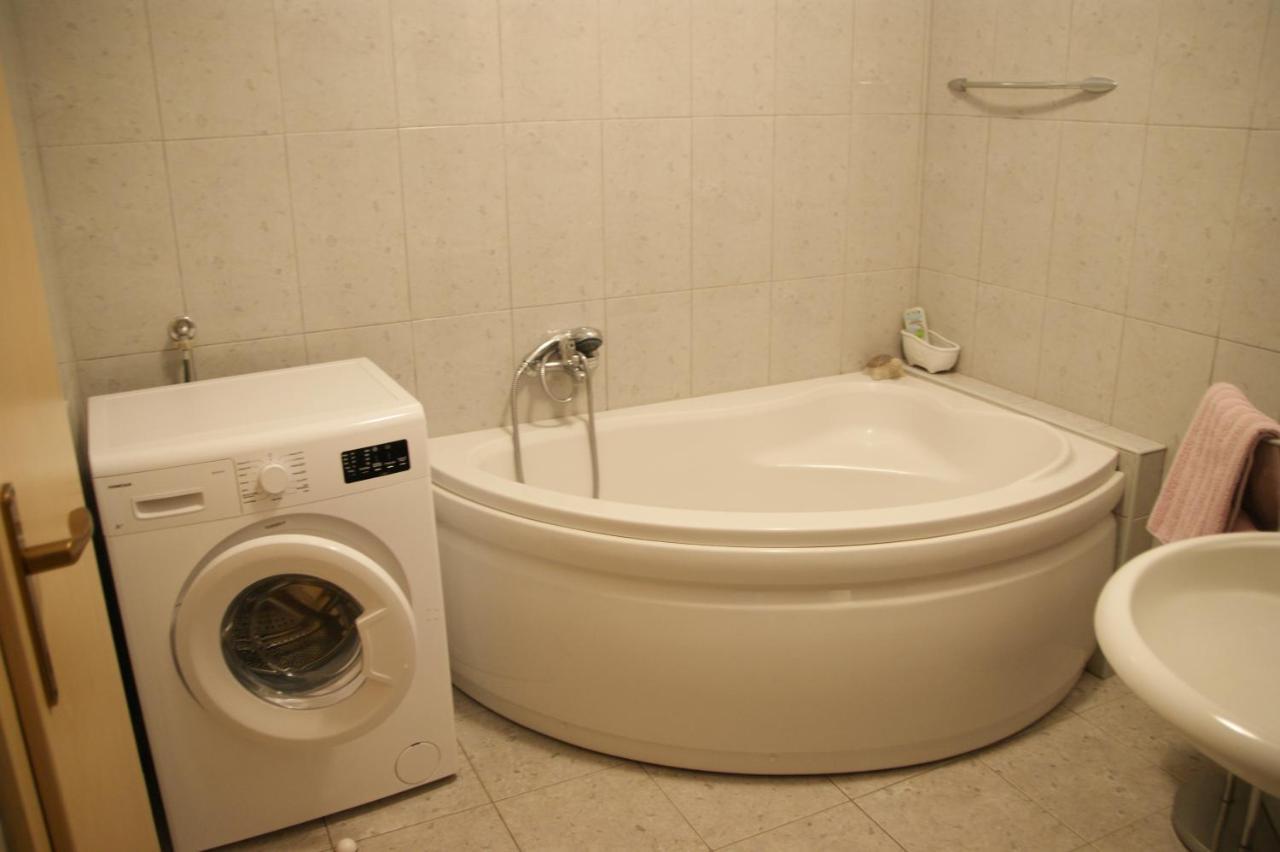 Apartman Adriatic Pula Extérieur photo